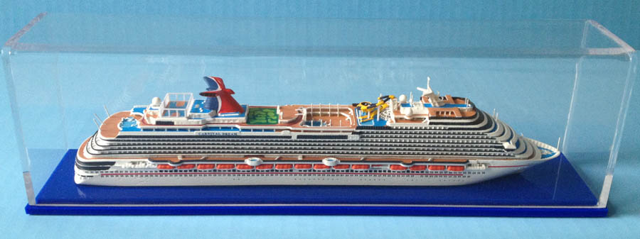 Carnival Dream cruise ship model 1:1250 scale