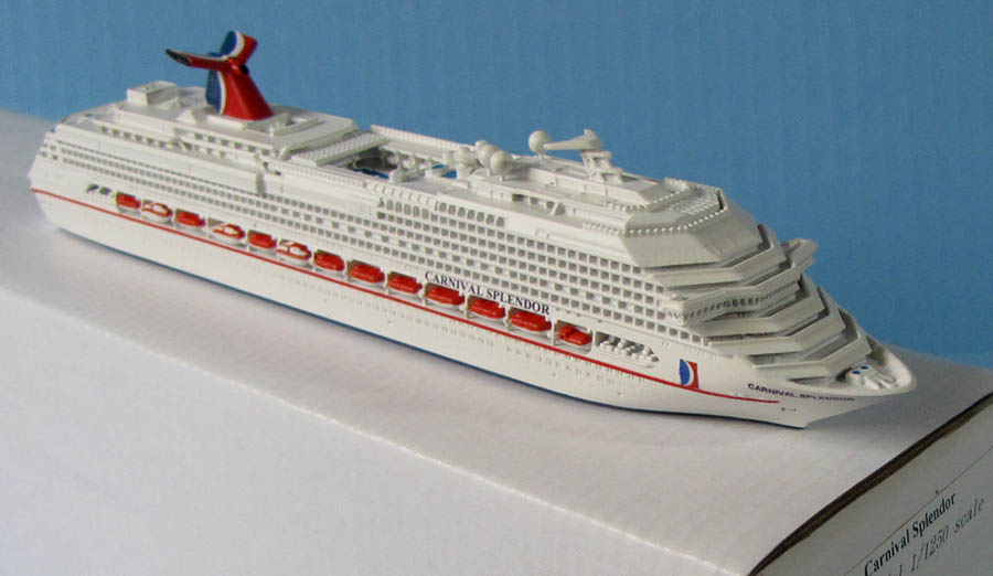 Carnival Splendor cruise ship model 1:1250 scale