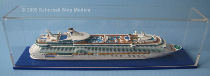 Independence of the Seas cruise ship model 1:1250