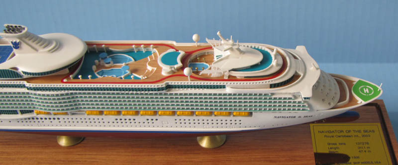 Navigator of the Seas cruise ship model