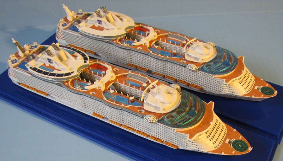 Oasis & Allure of the Seas cruise ship models.jpg